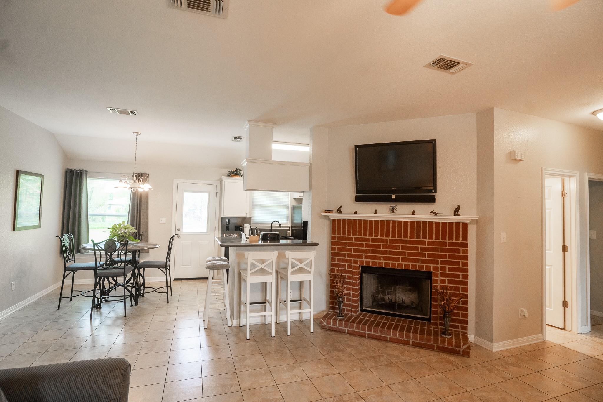 3209 Crystal Cir, Taylor, TX 76574