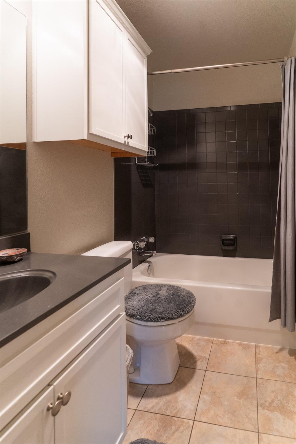 3209 Crystal Cir, Taylor, TX 76574