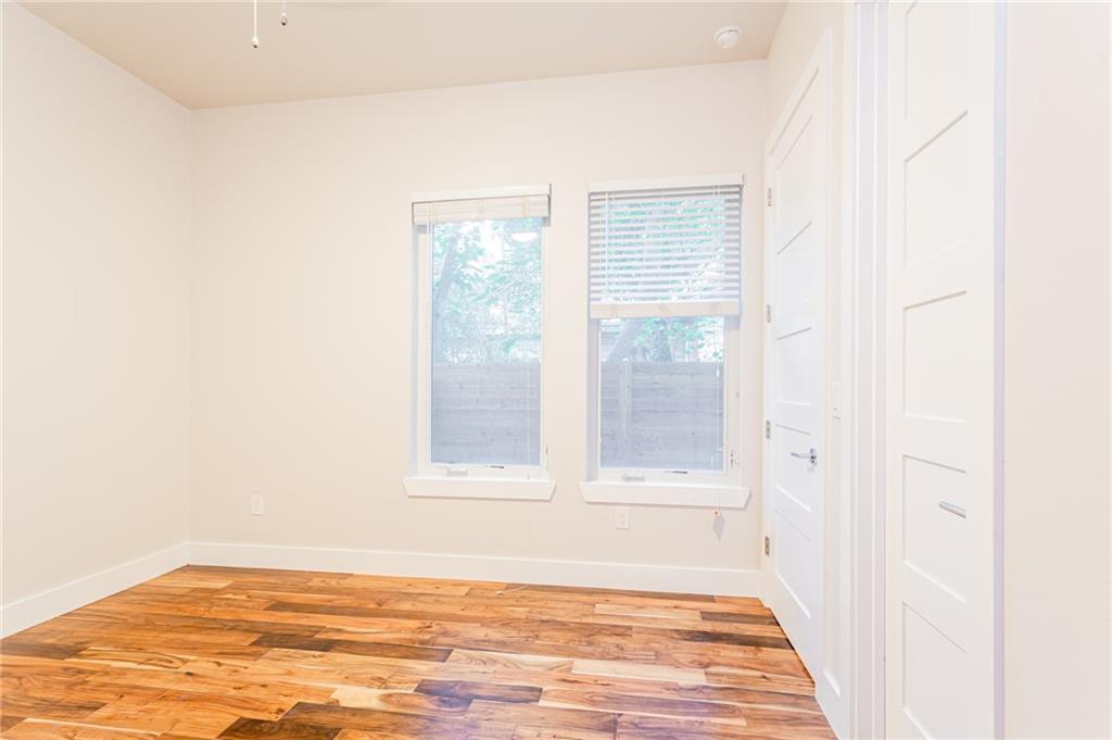 2509 Del Curto Rd # B, Austin, TX 78704