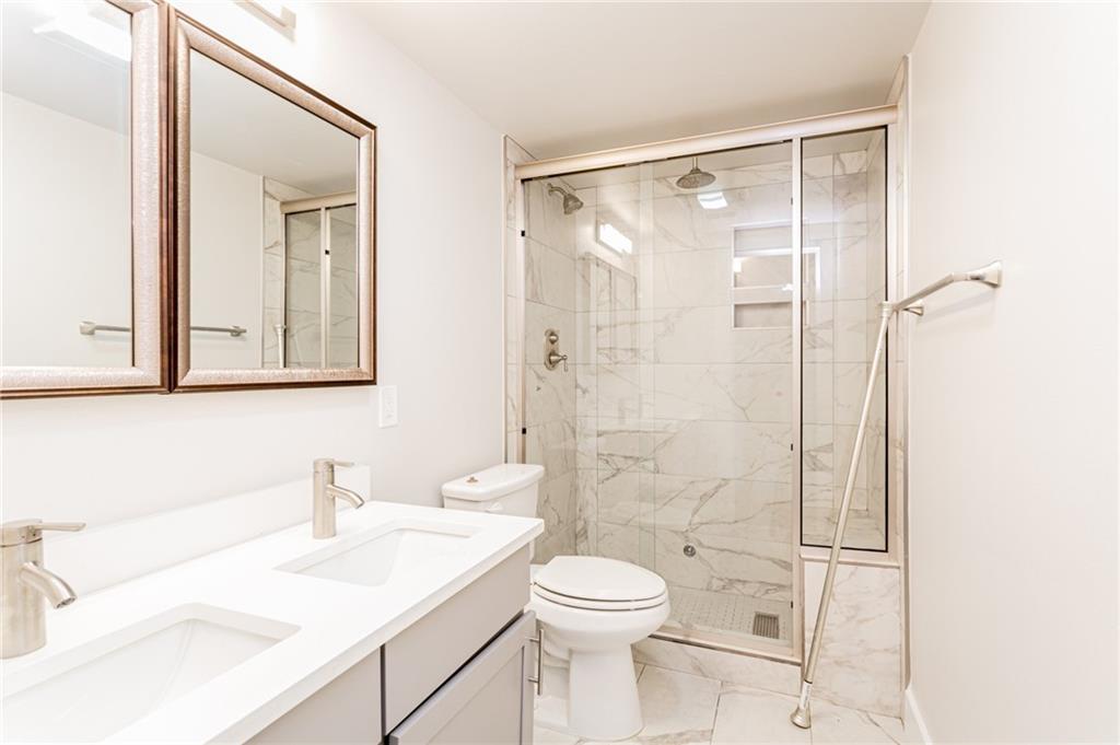 2509 Del Curto Rd # B, Austin, TX 78704