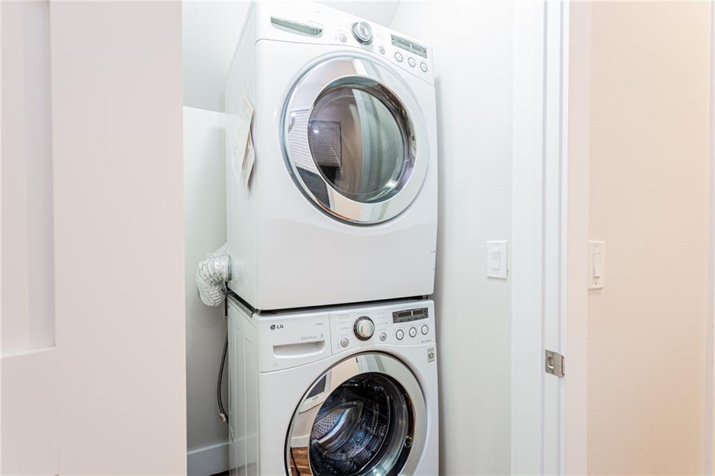 2509 Del Curto Rd # B, Austin, TX 78704