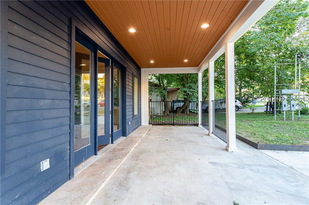 2509 Del Curto Rd # B, Austin, TX 78704