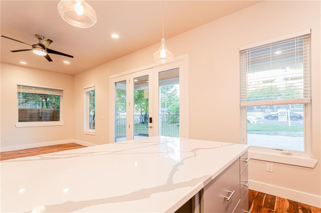 2509 Del Curto Rd # B, Austin, TX 78704