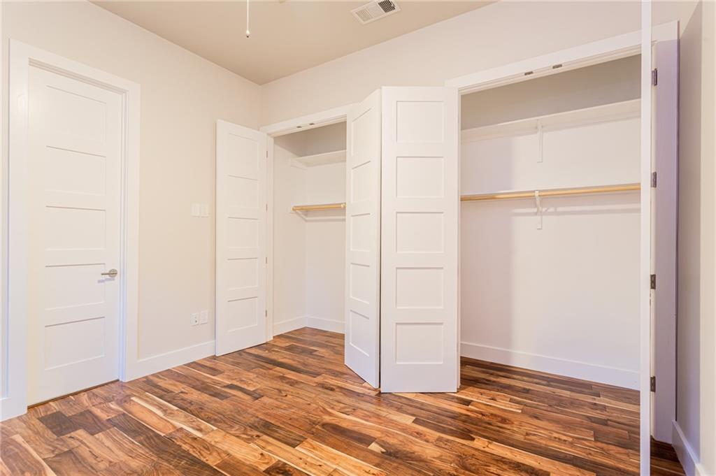 2509 Del Curto Rd # B, Austin, TX 78704