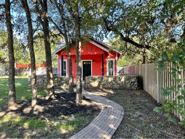 241 Haydon St, Dripping Springs, TX 78620