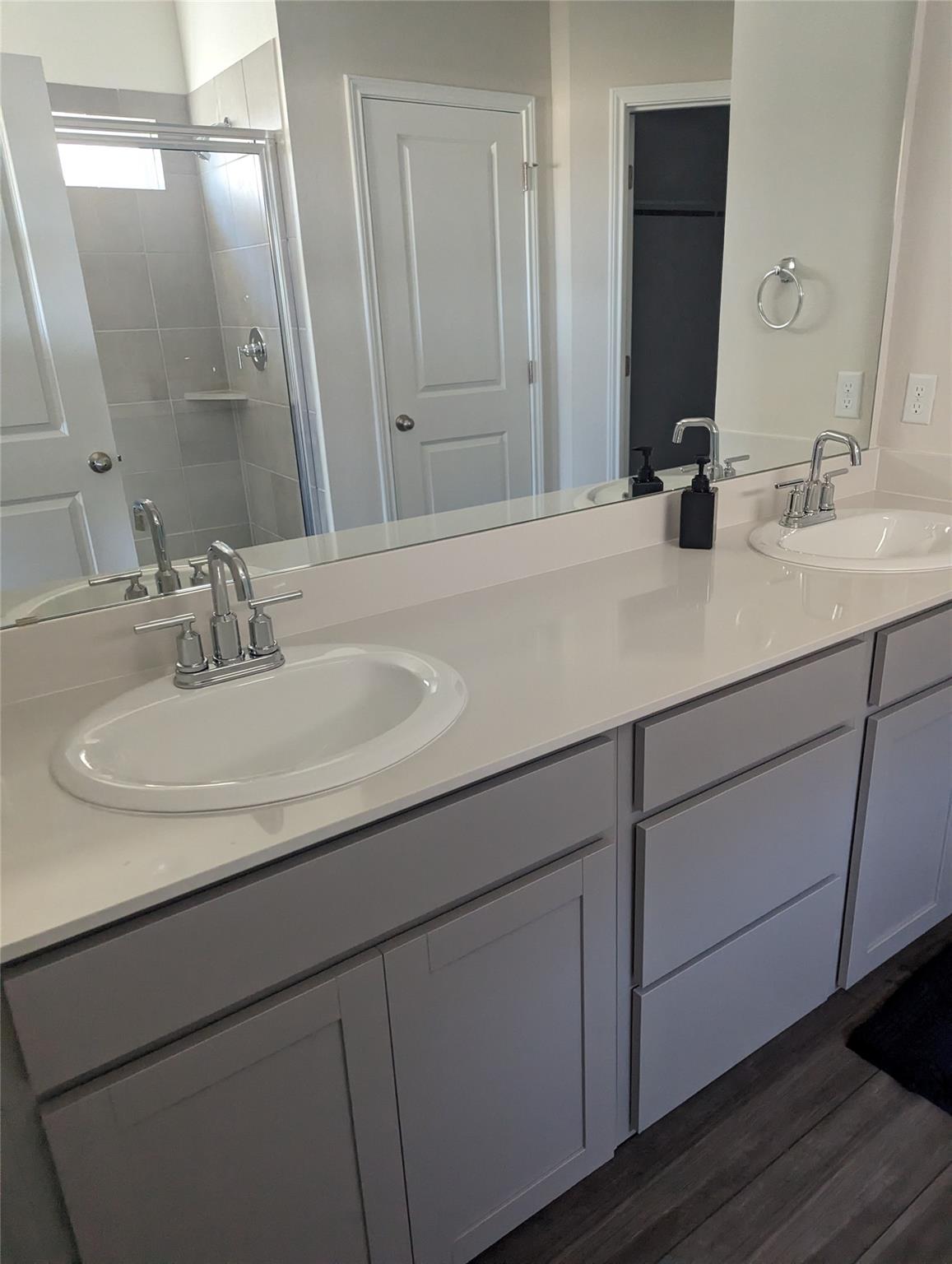 6400 Rounded Pebble Ln, Buda, TX 78610