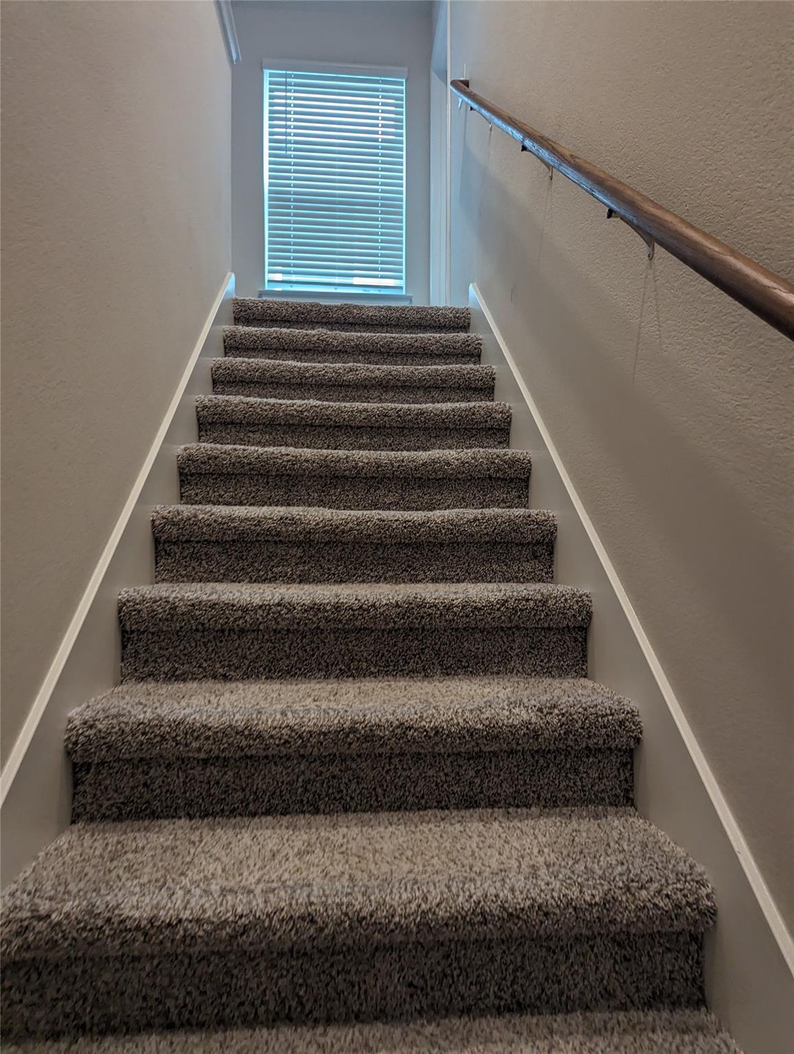 6400 Rounded Pebble Ln, Buda, TX 78610