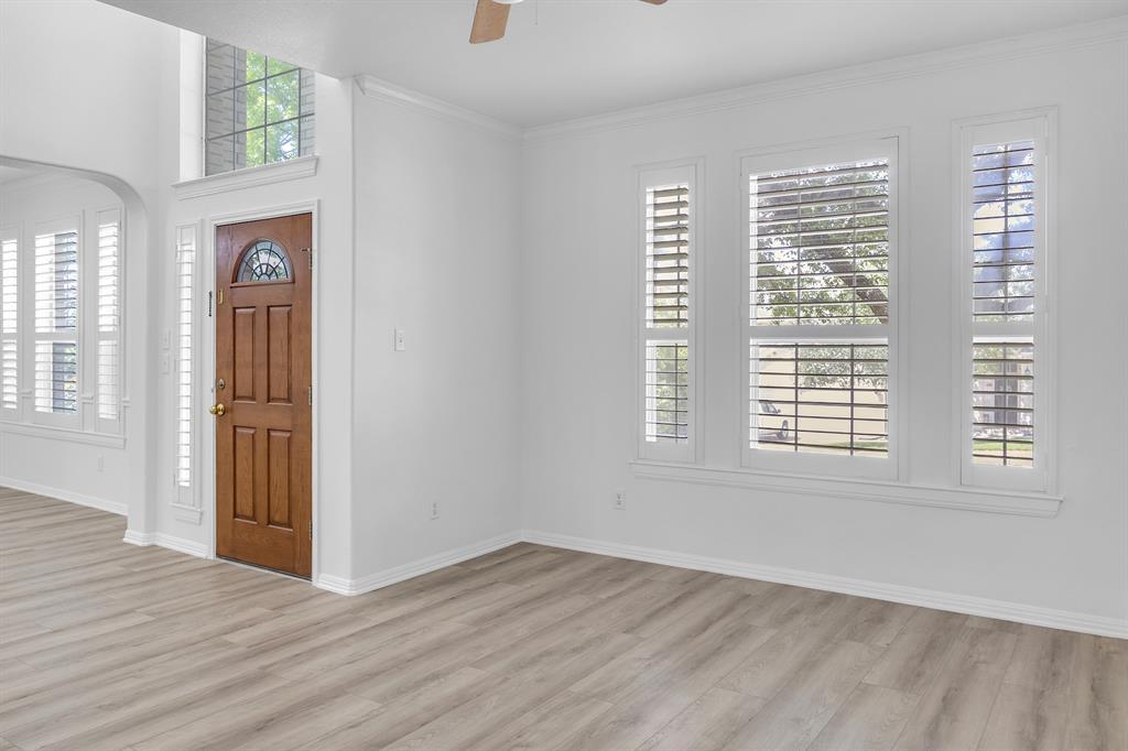 2604 Sterling Panorama Ct, Austin, TX 78738