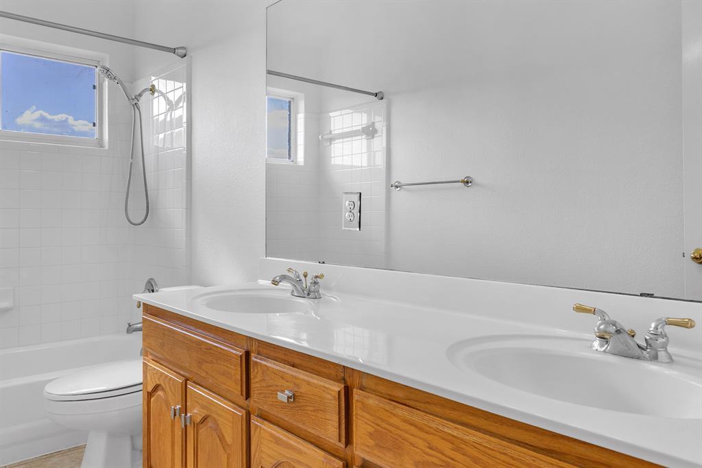 2604 Sterling Panorama Ct, Austin, TX 78738