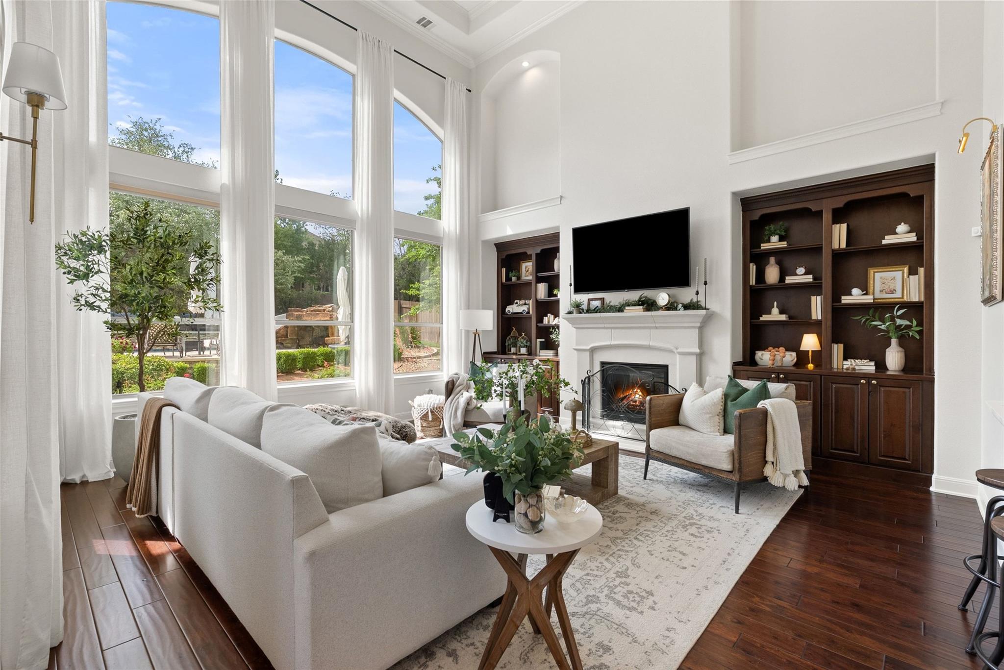 1928 Long Bow Dr, Leander, TX 78641