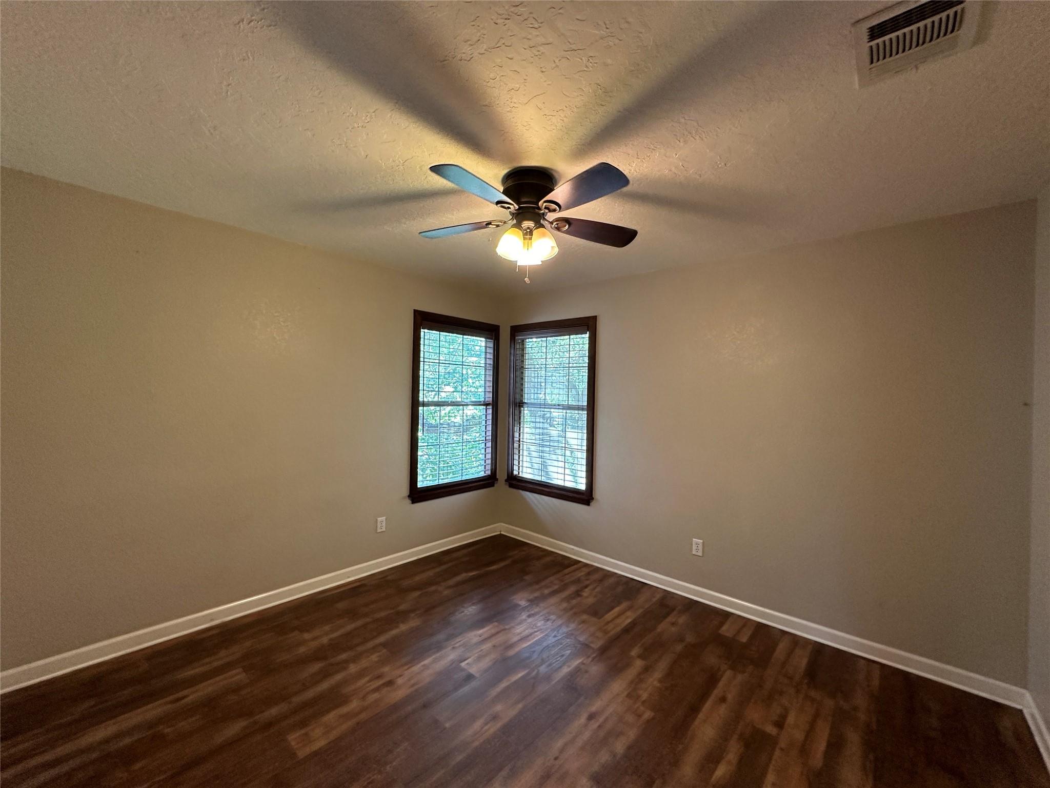 10902 Grassmere Ct, Austin, TX 78739