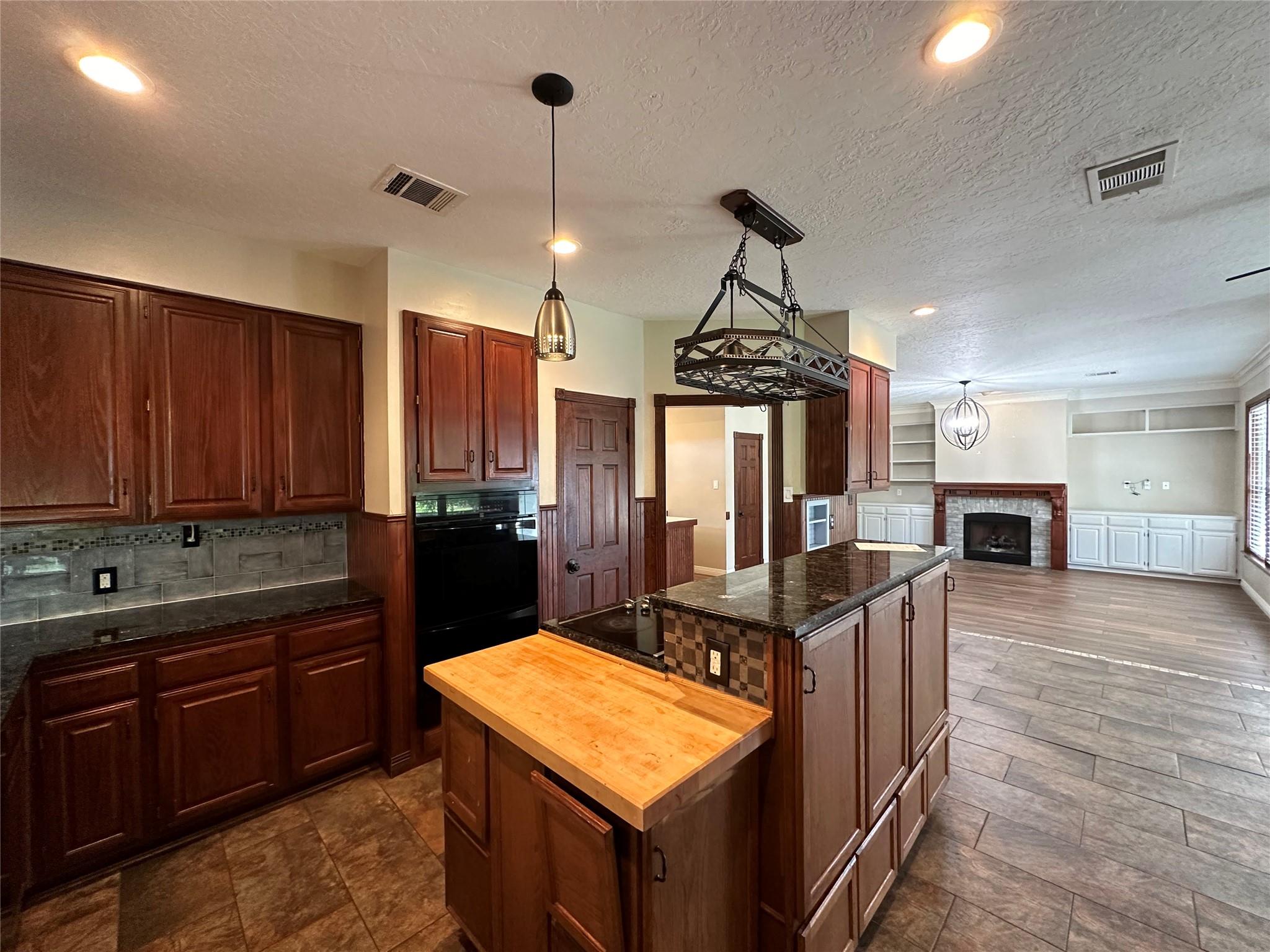 10902 Grassmere Ct, Austin, TX 78739