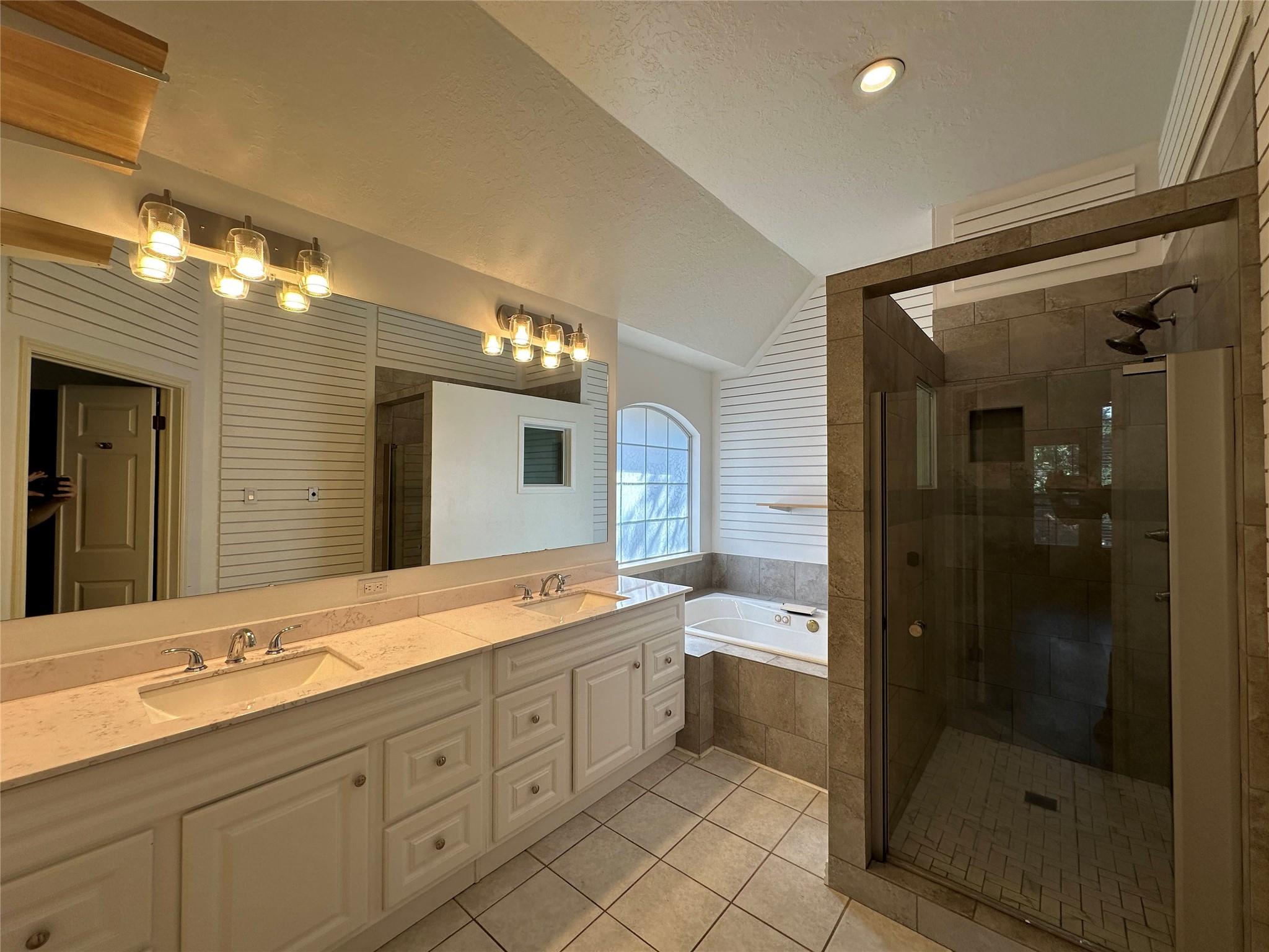 10902 Grassmere Ct, Austin, TX 78739