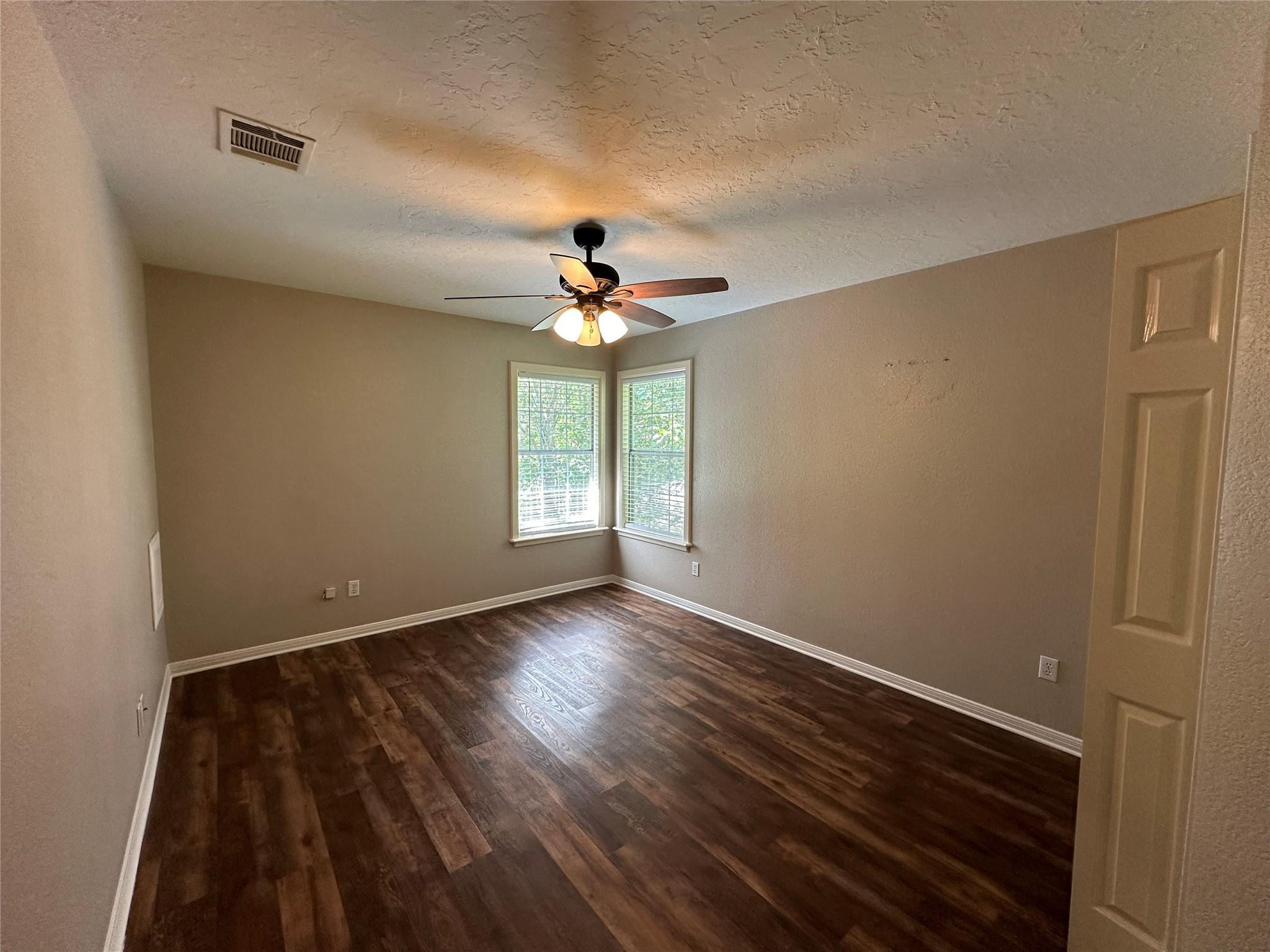 10902 Grassmere Ct, Austin, TX 78739