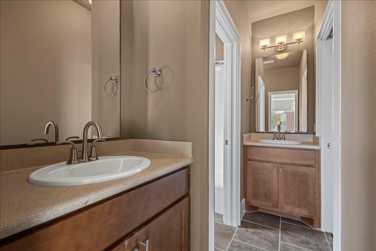 1601 Houston St # 3, Austin, TX 78756