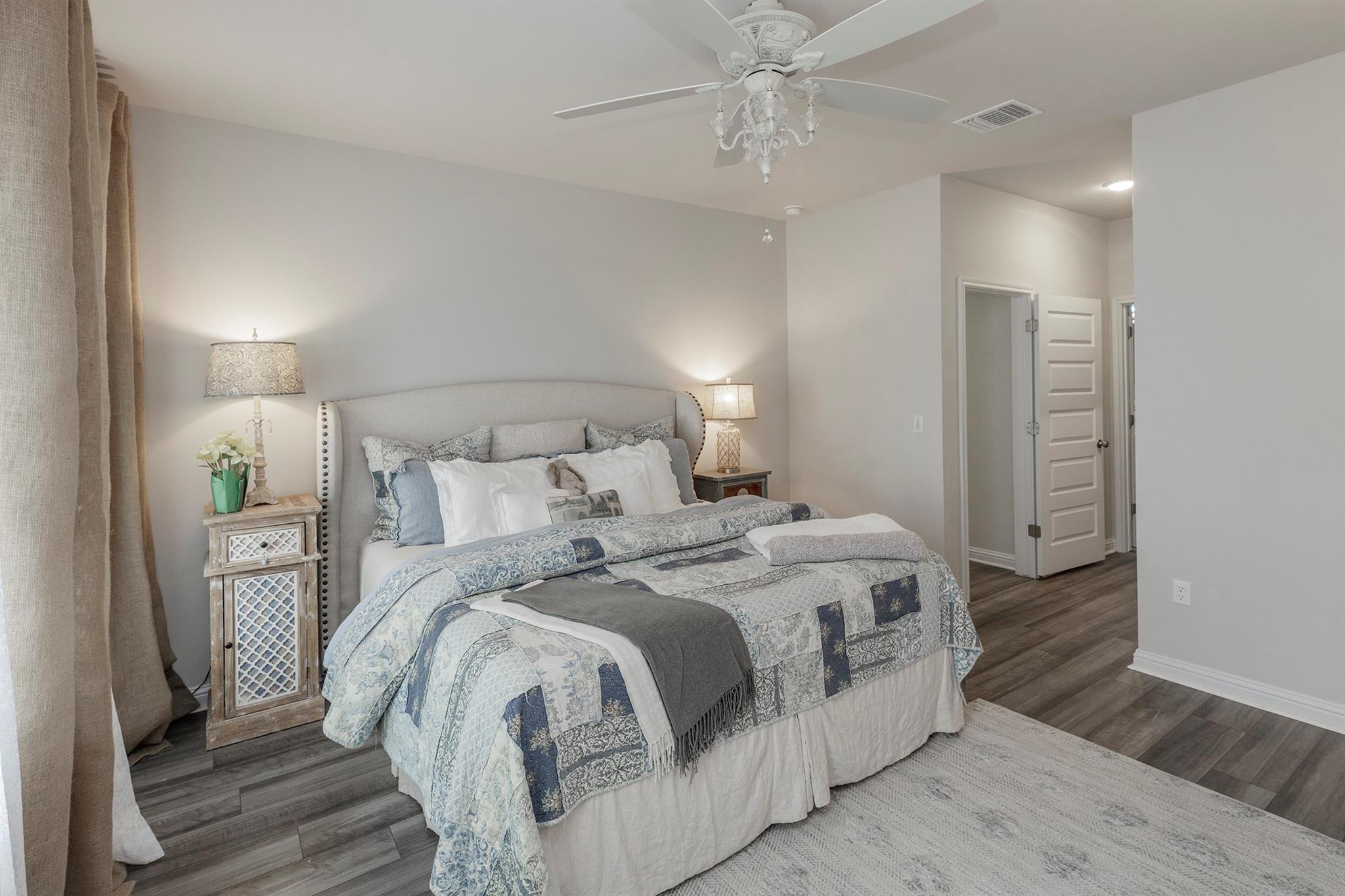 7915 Mellencamp Dr, Austin, TX 78744