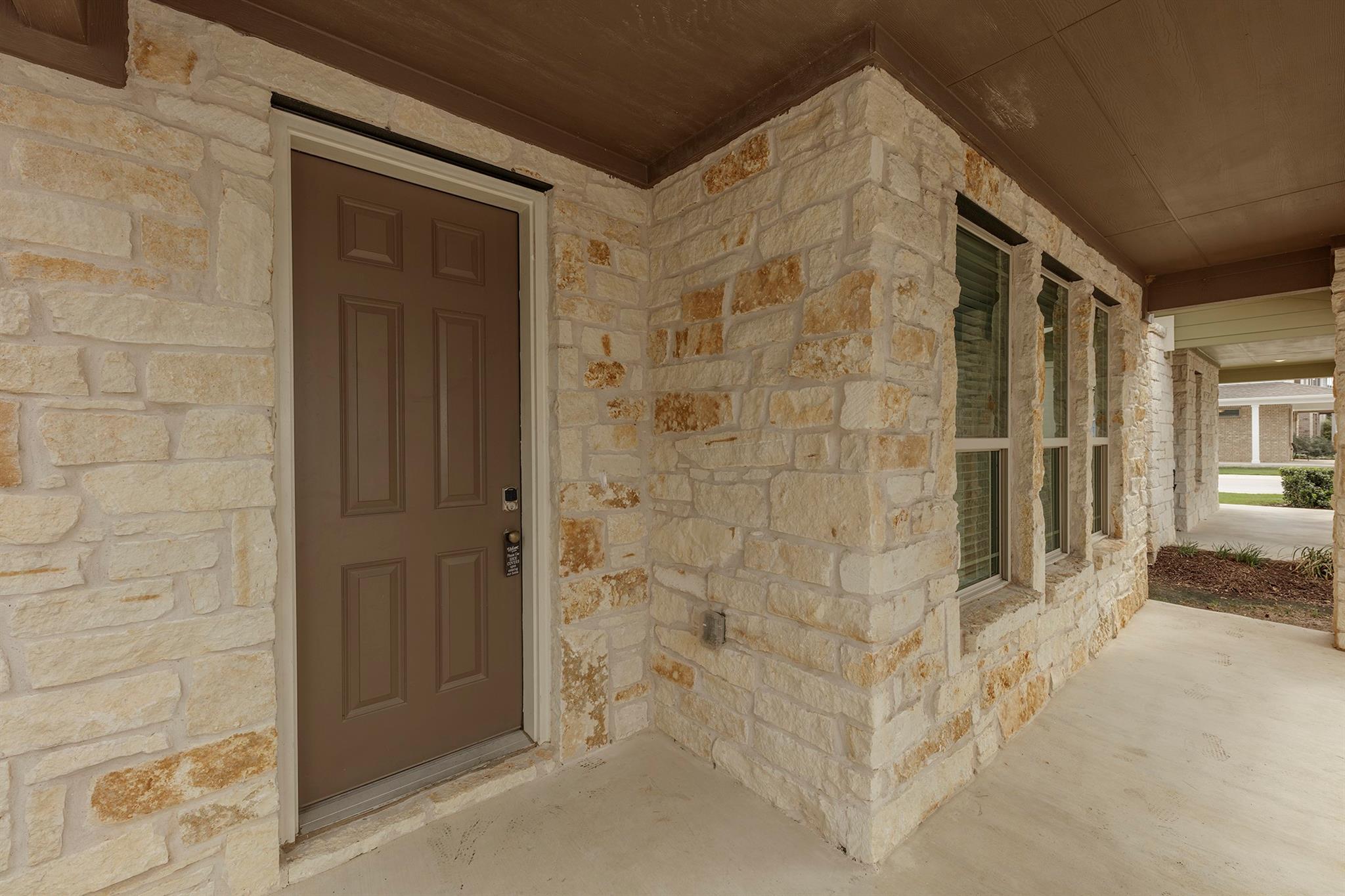 7915 Mellencamp Dr, Austin, TX 78744