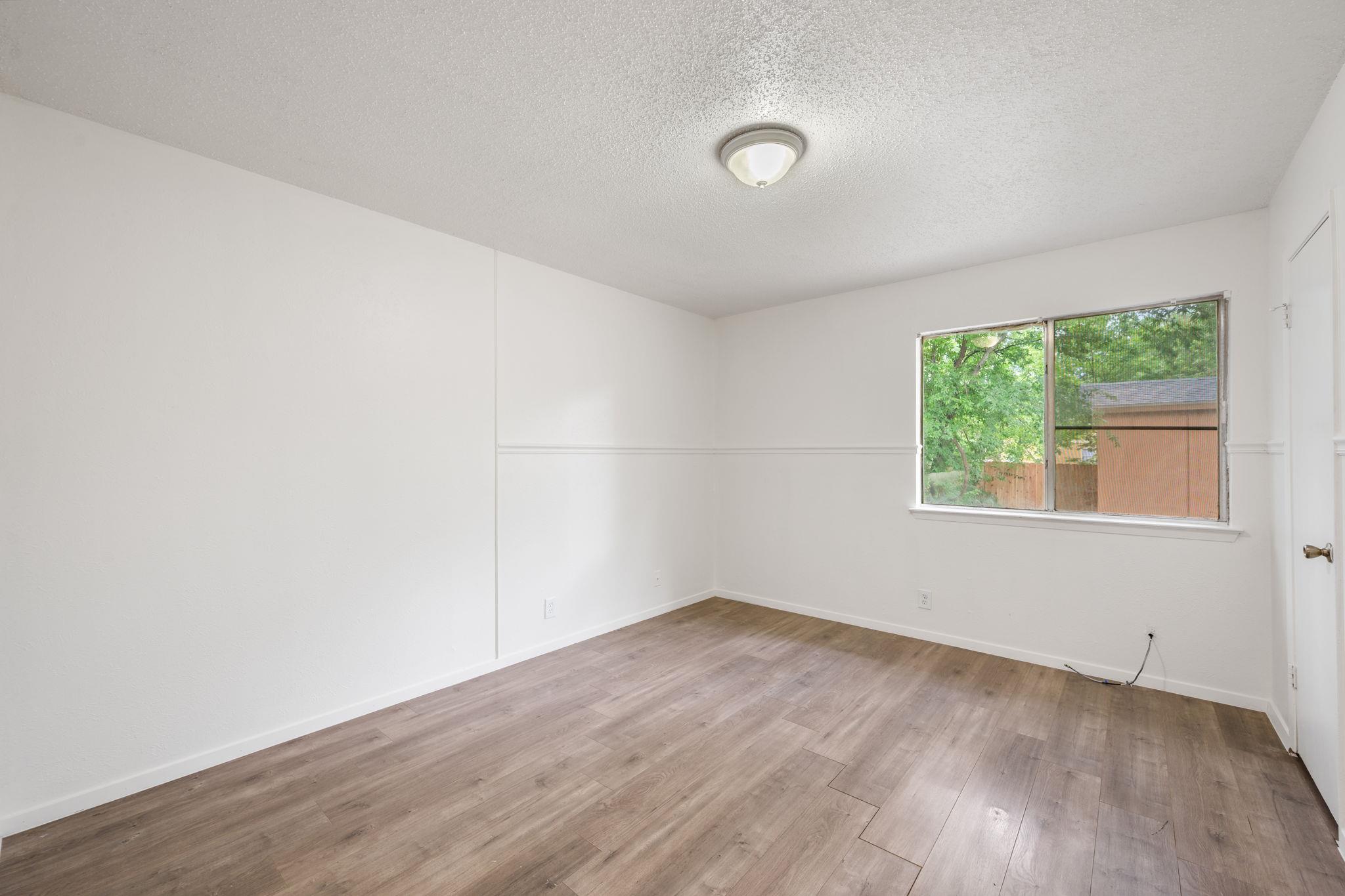 905 Fieldwood Dr, Austin, TX 78758