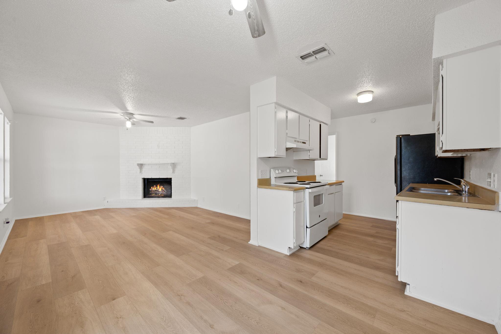 905 Fieldwood Dr, Austin, TX 78758