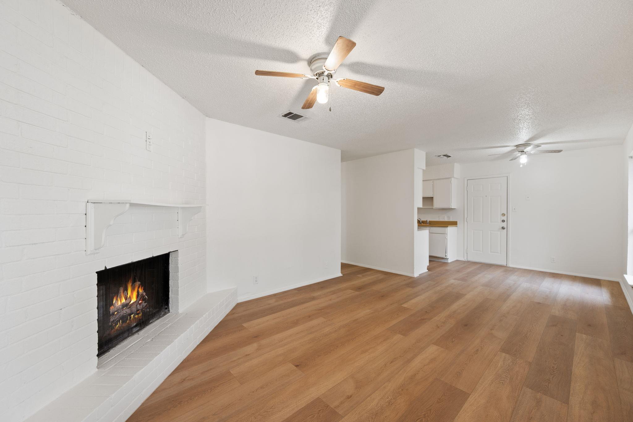 905 Fieldwood Dr, Austin, TX 78758