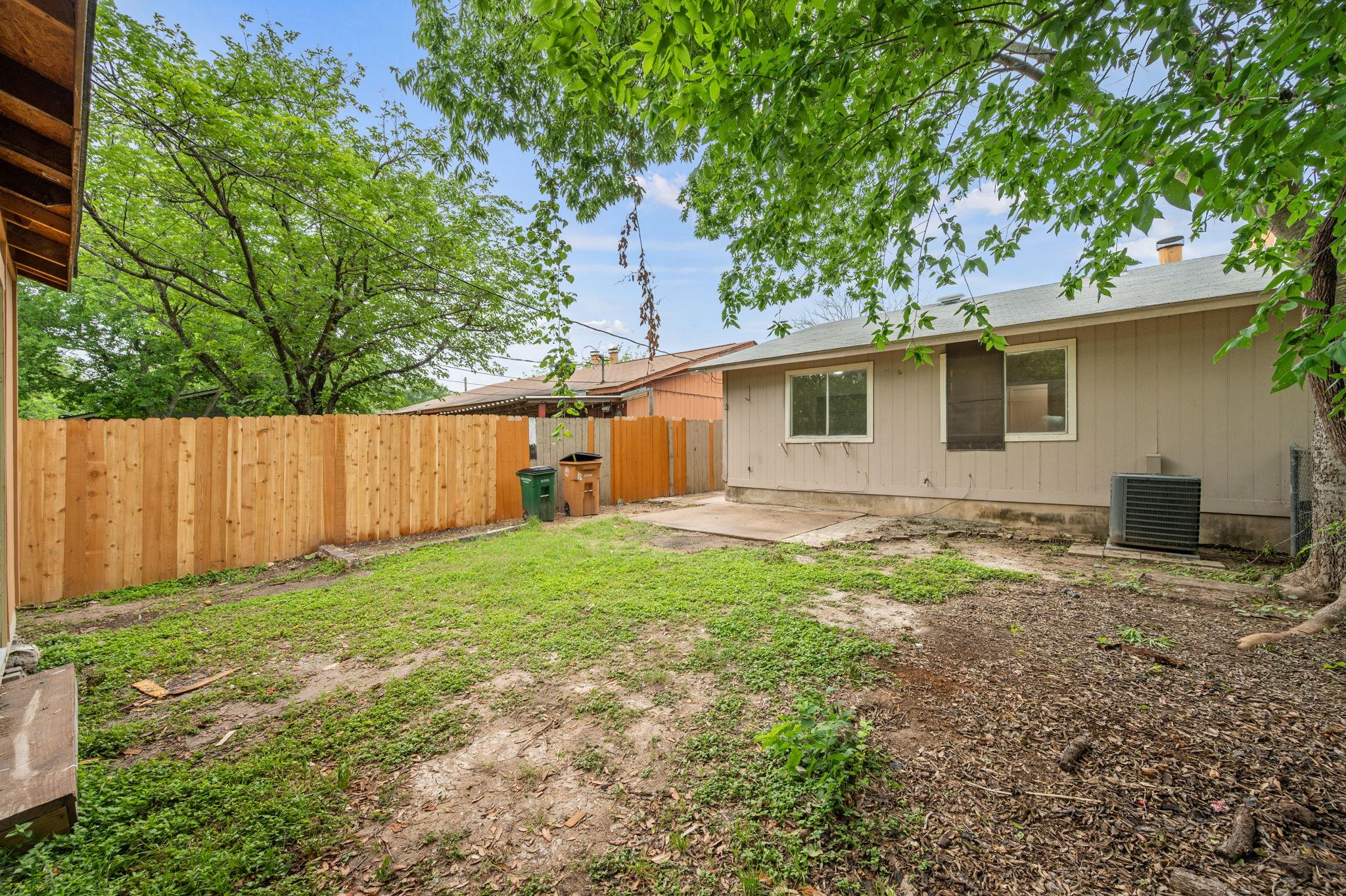 905 Fieldwood Dr, Austin, TX 78758