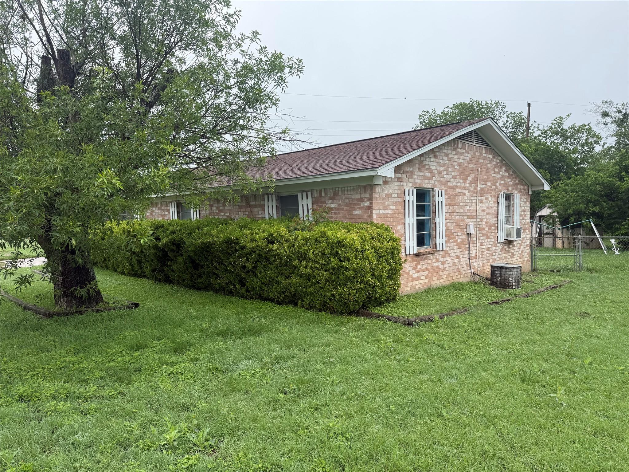 1001 Magnolia St, Belton, TX 76513