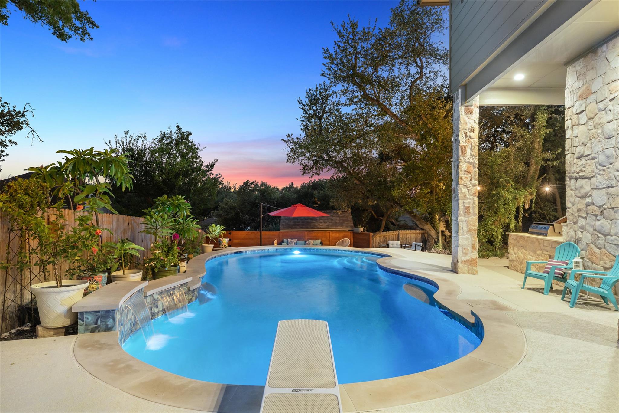 10810 Wintergreen Hl, Austin, TX 78750