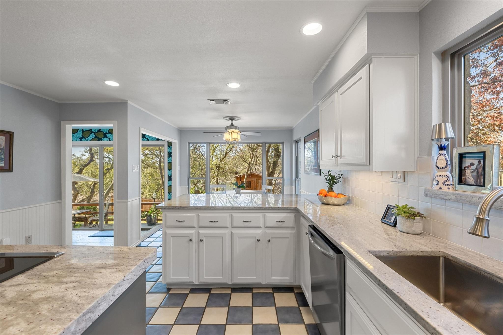 10810 Wintergreen Hl, Austin, TX 78750