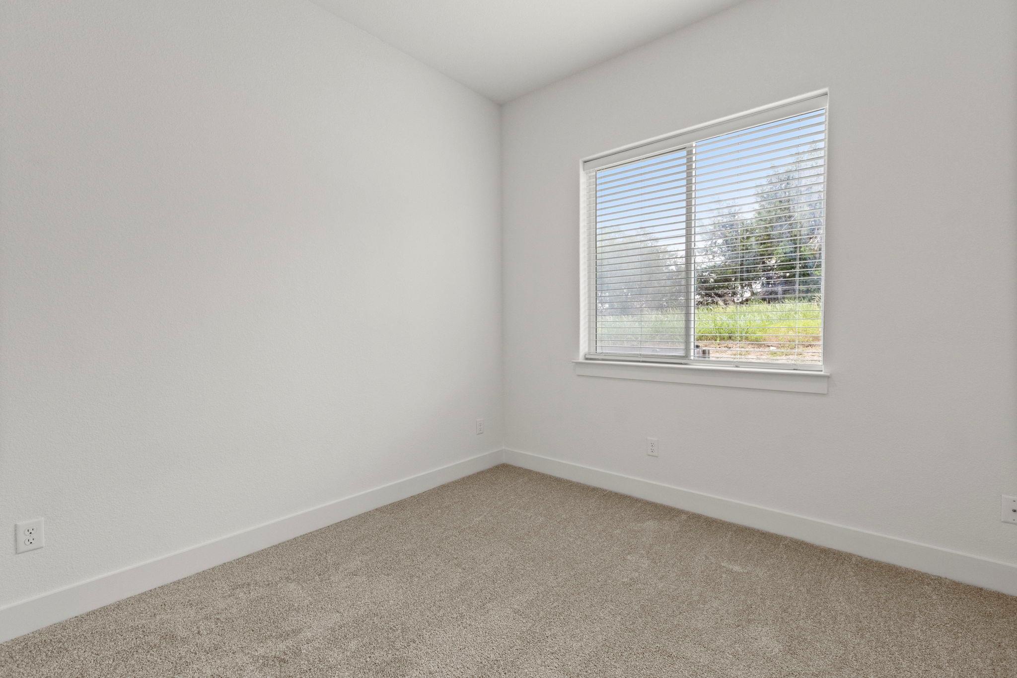 2050 Lohmans Spur Rd # 2005, Lakeway, TX 78734