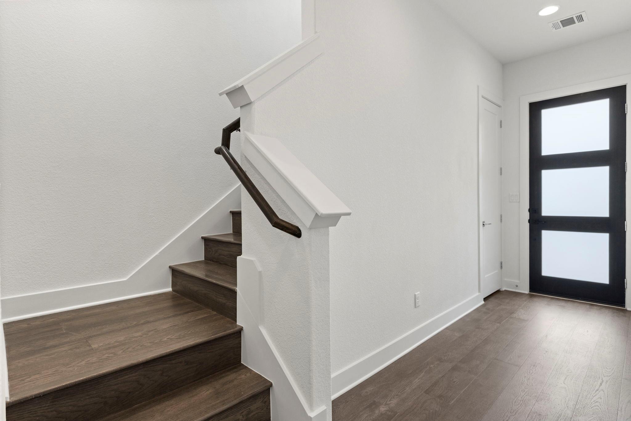 2050 Lohmans Spur Rd # 2005, Lakeway, TX 78734