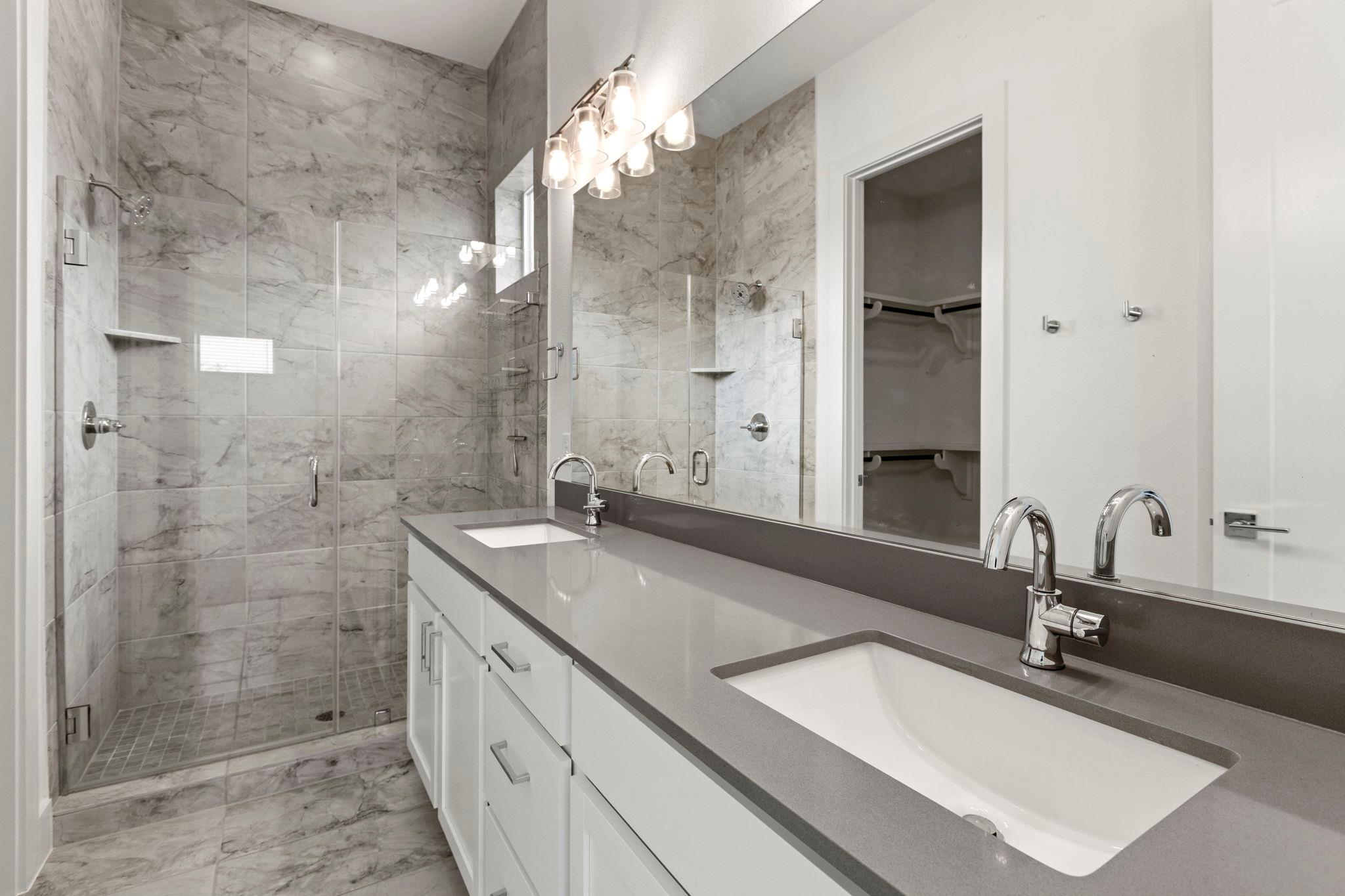 2050 Lohmans Spur Rd # 2005, Lakeway, TX 78734