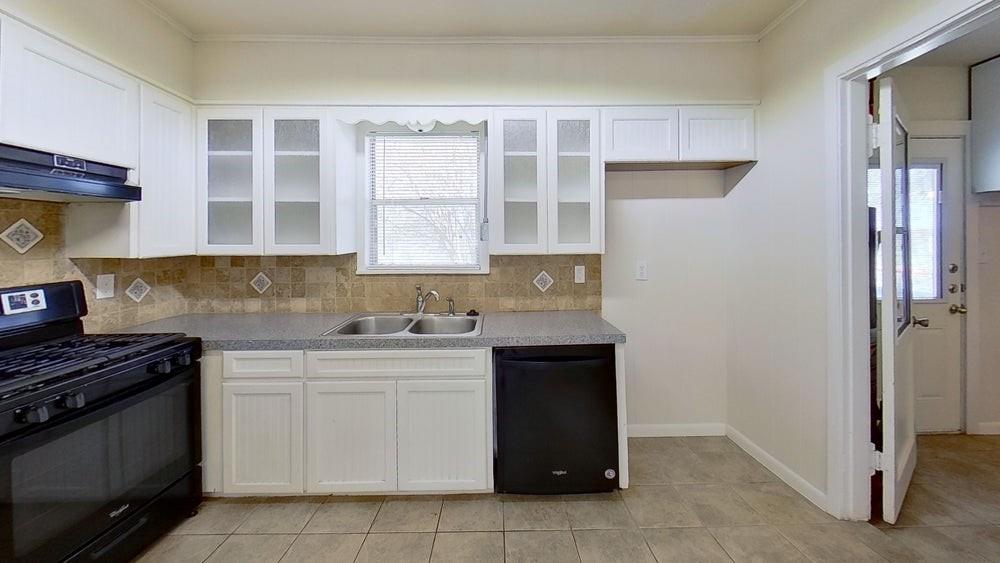 205 E 2nd St, Georgetown, TX 78626