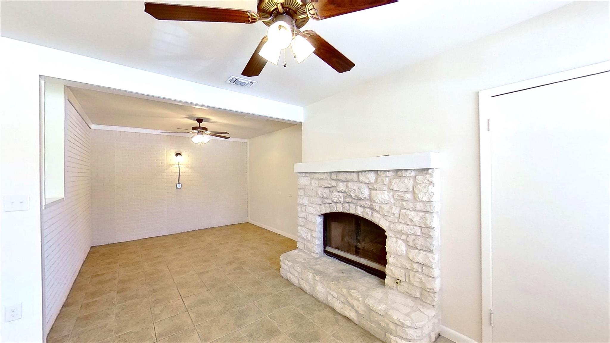 205 E 2nd St, Georgetown, TX 78626