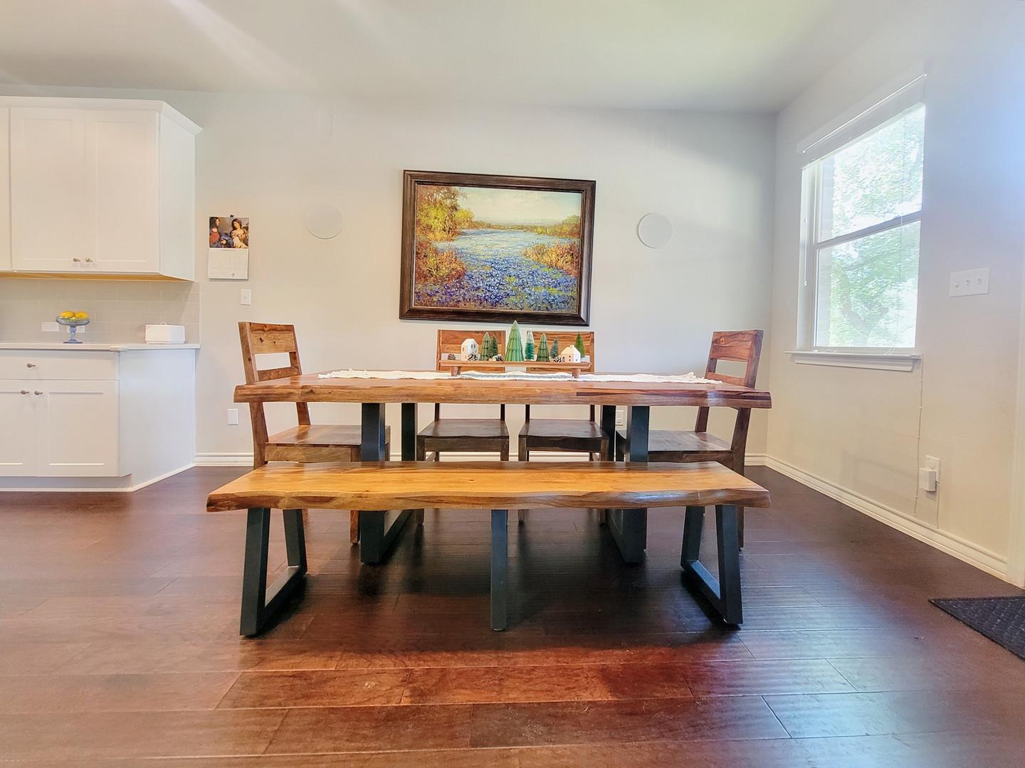 365 Mary Max Cir, San Marcos, TX 78666