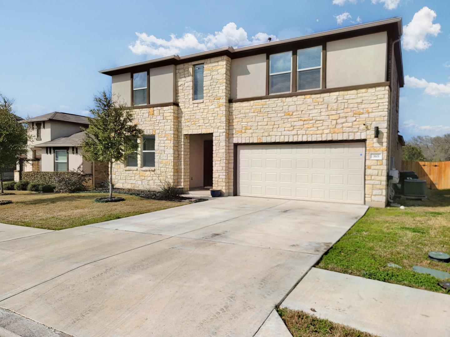 365 Mary Max Cir, San Marcos, TX 78666