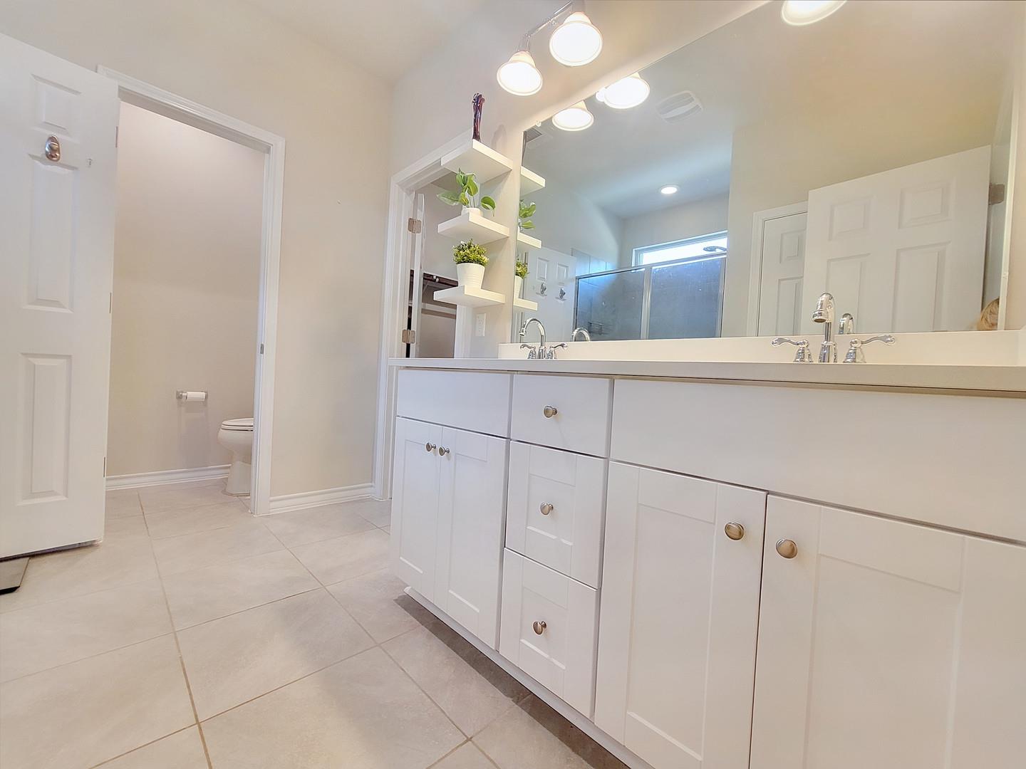 365 Mary Max Cir, San Marcos, TX 78666