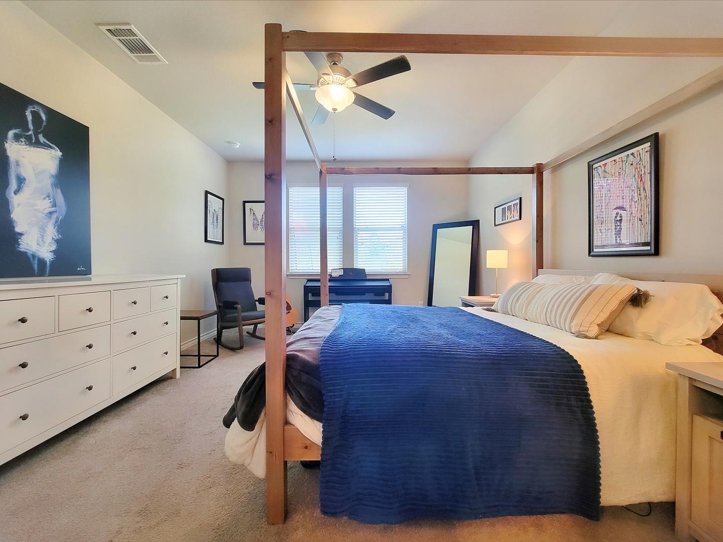 365 Mary Max Cir, San Marcos, TX 78666