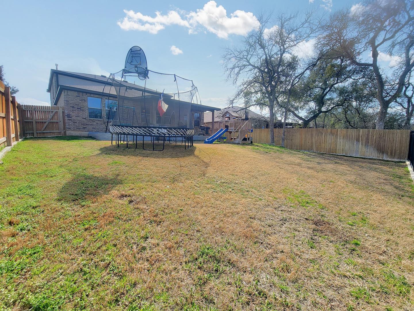 365 Mary Max Cir, San Marcos, TX 78666