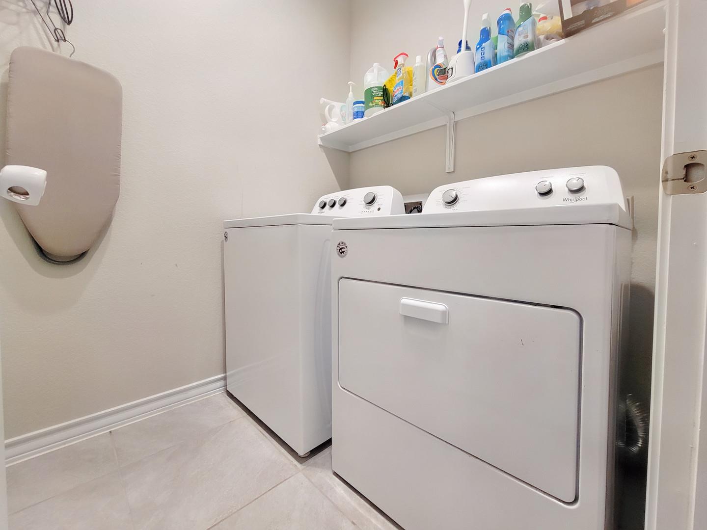 365 Mary Max Cir, San Marcos, TX 78666