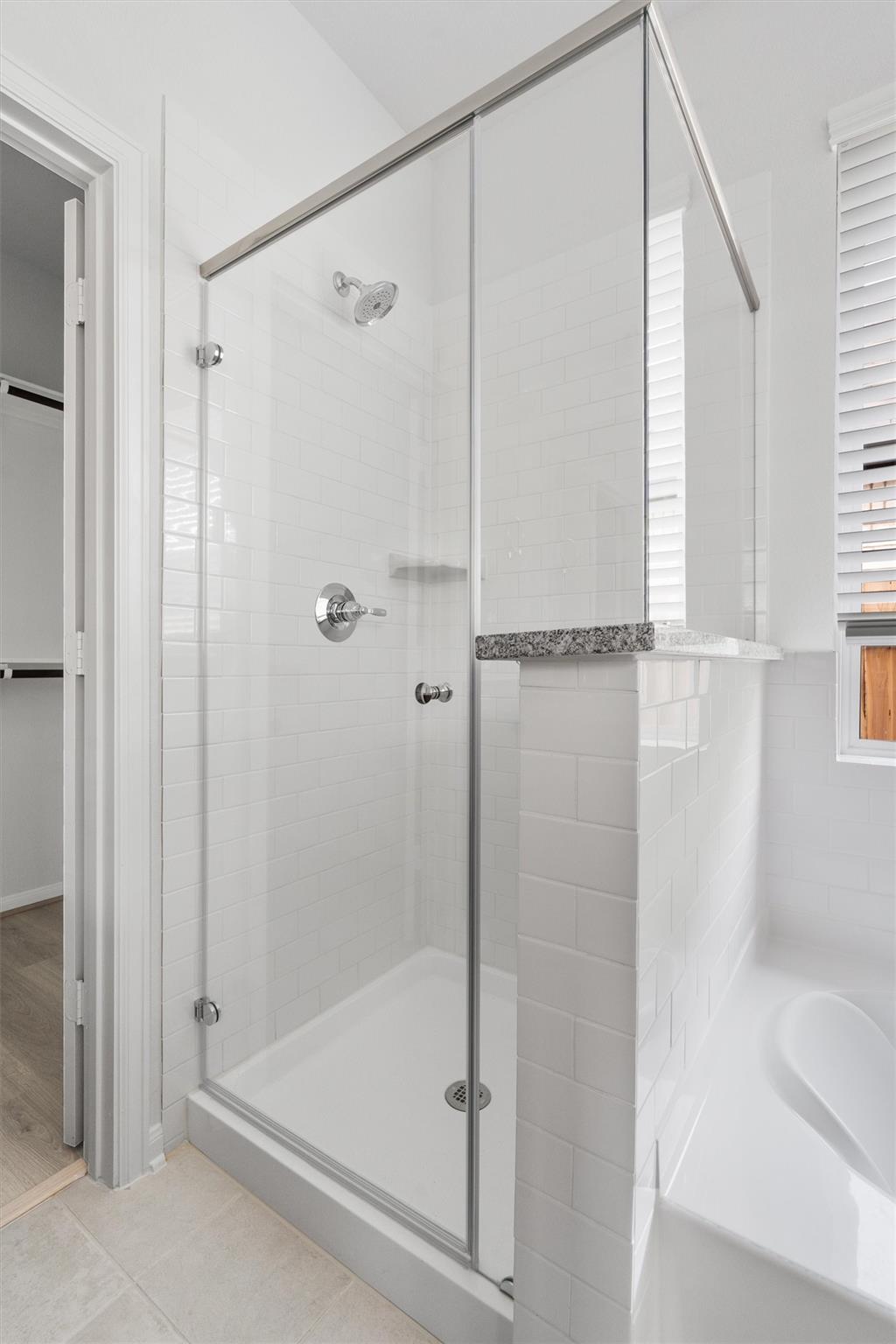 315 Diamondleaf Dr, Buda, TX 78610