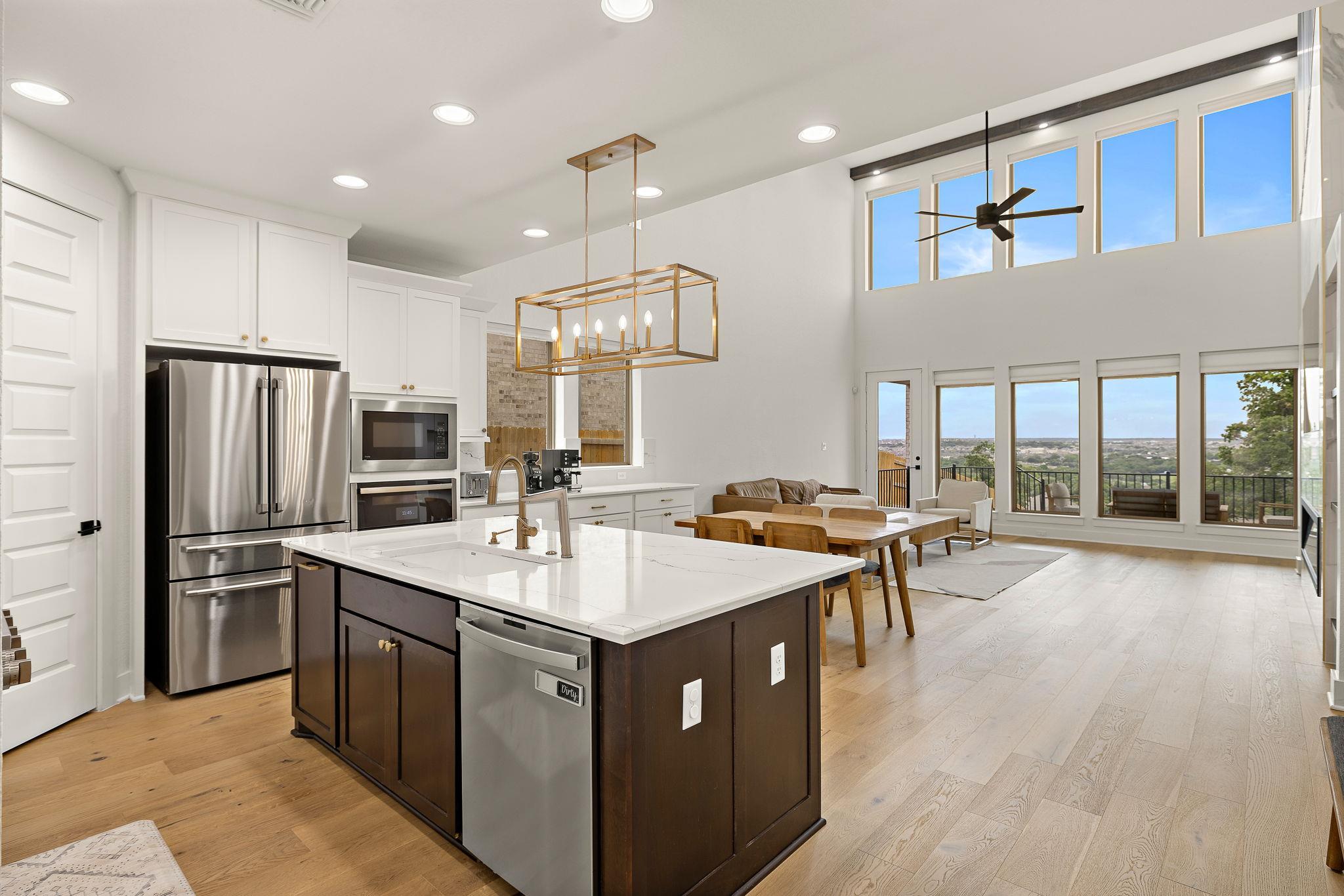 1409 Golden Celebration Bnd, Leander, TX 78641