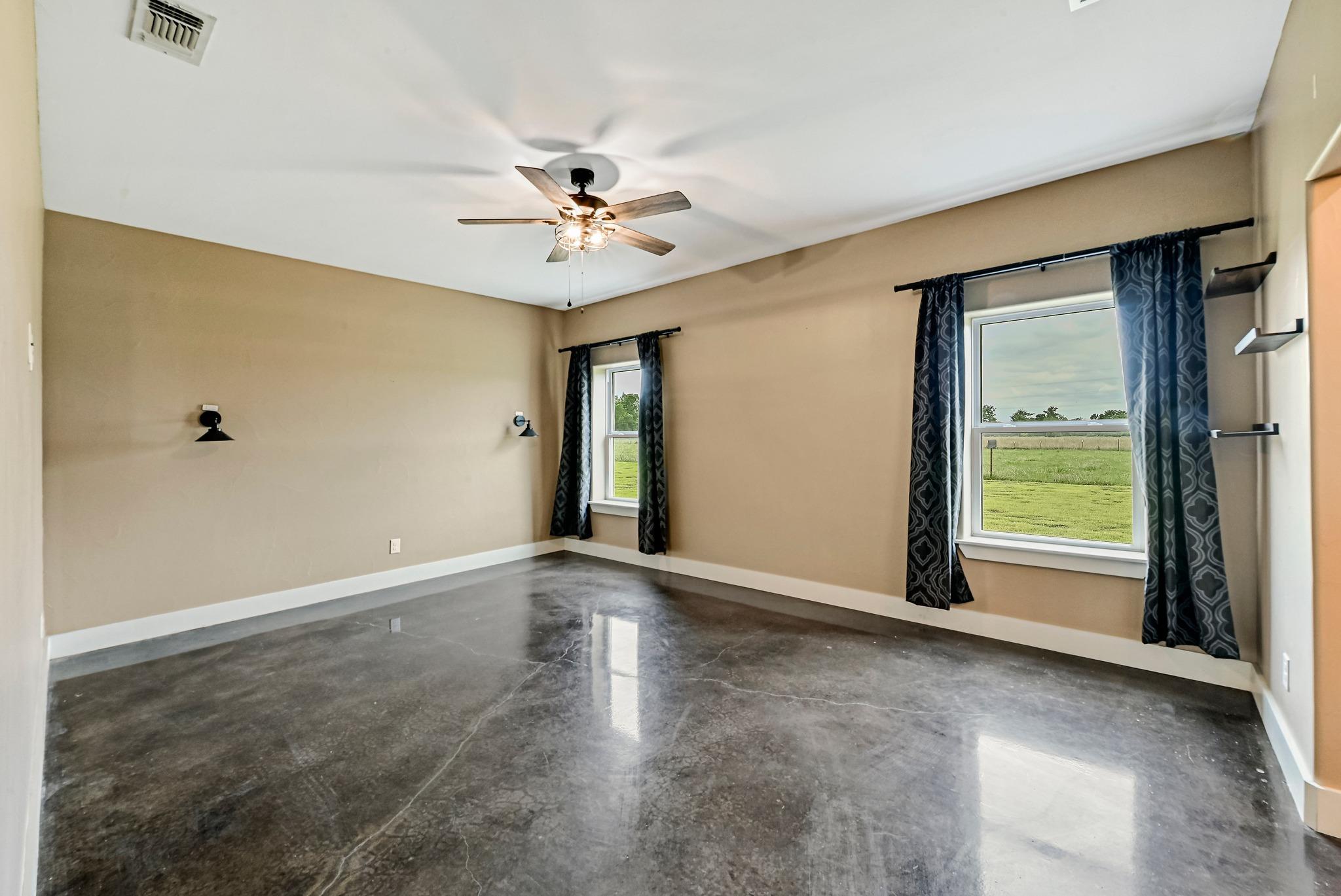 1608 County Road 204, Liberty Hill, TX 78642