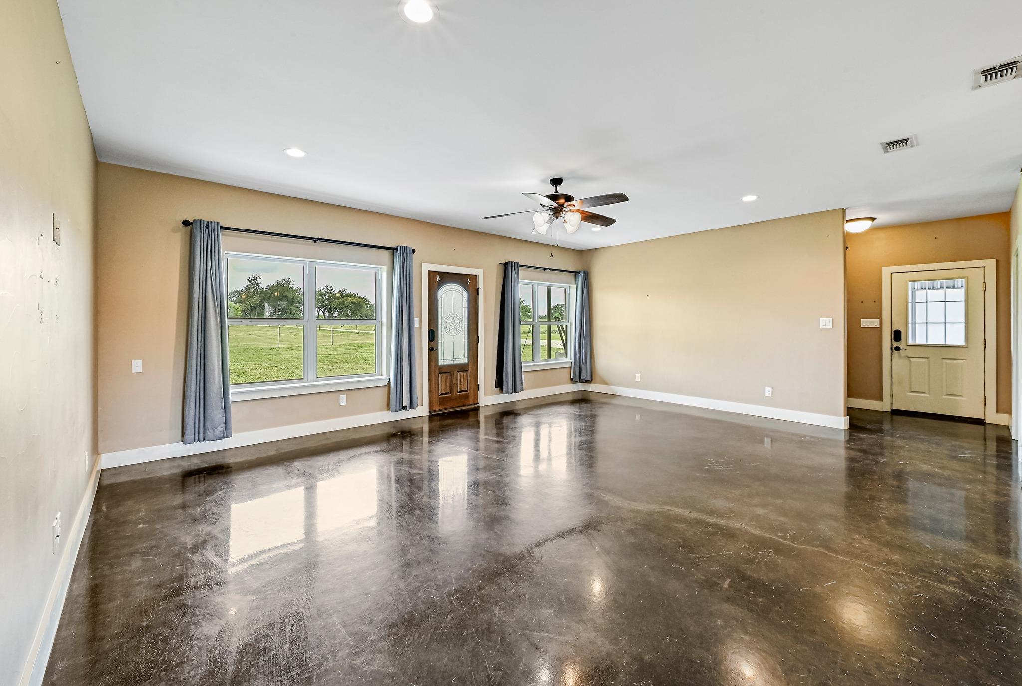 1608 County Road 204, Liberty Hill, TX 78642