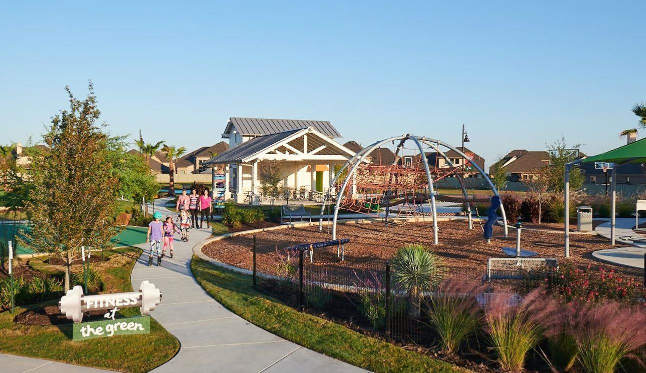 217 Pacific Grove Cir, Liberty Hill, TX 78642