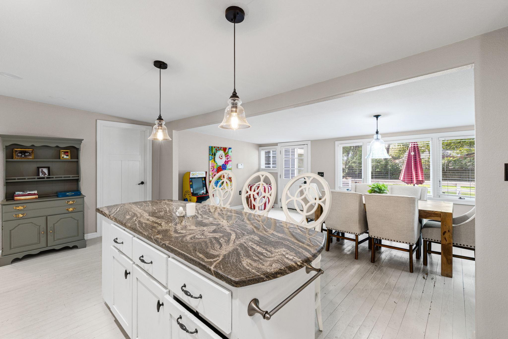 1005 Pine St, Bastrop, TX 78602