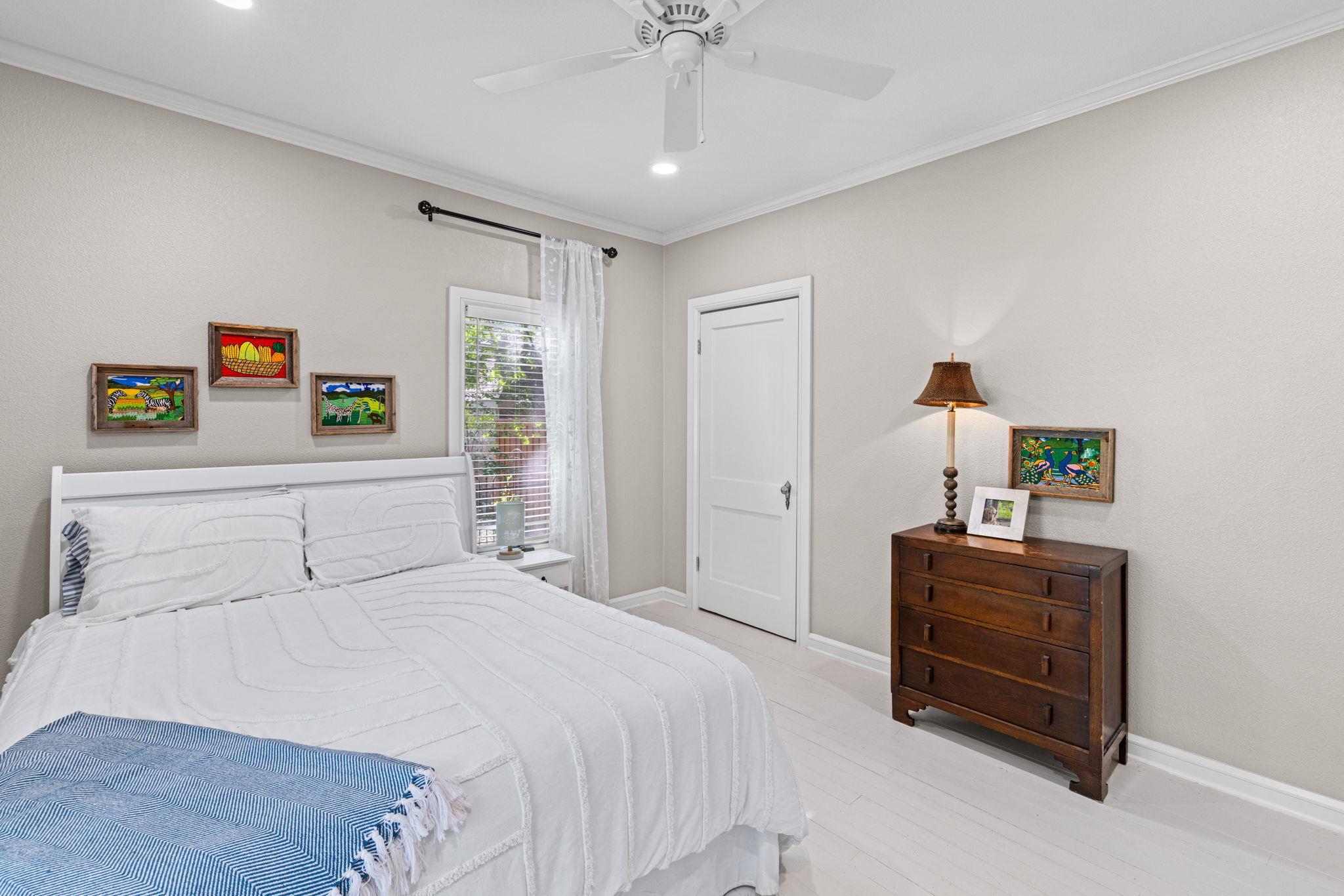 1005 Pine St, Bastrop, TX 78602