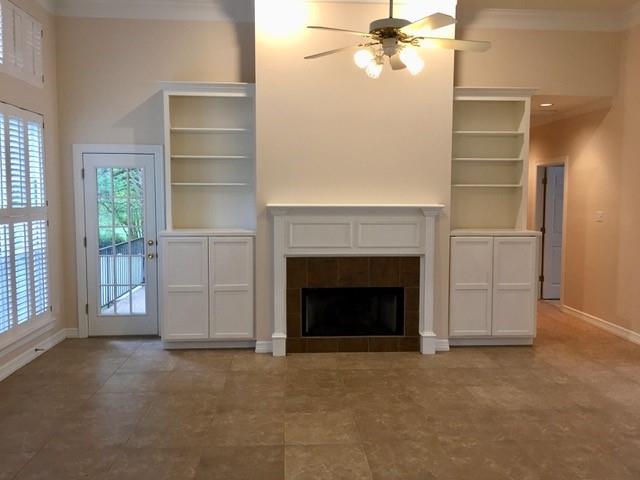 4010 Long Champ Dr # 4, Austin, TX 78746