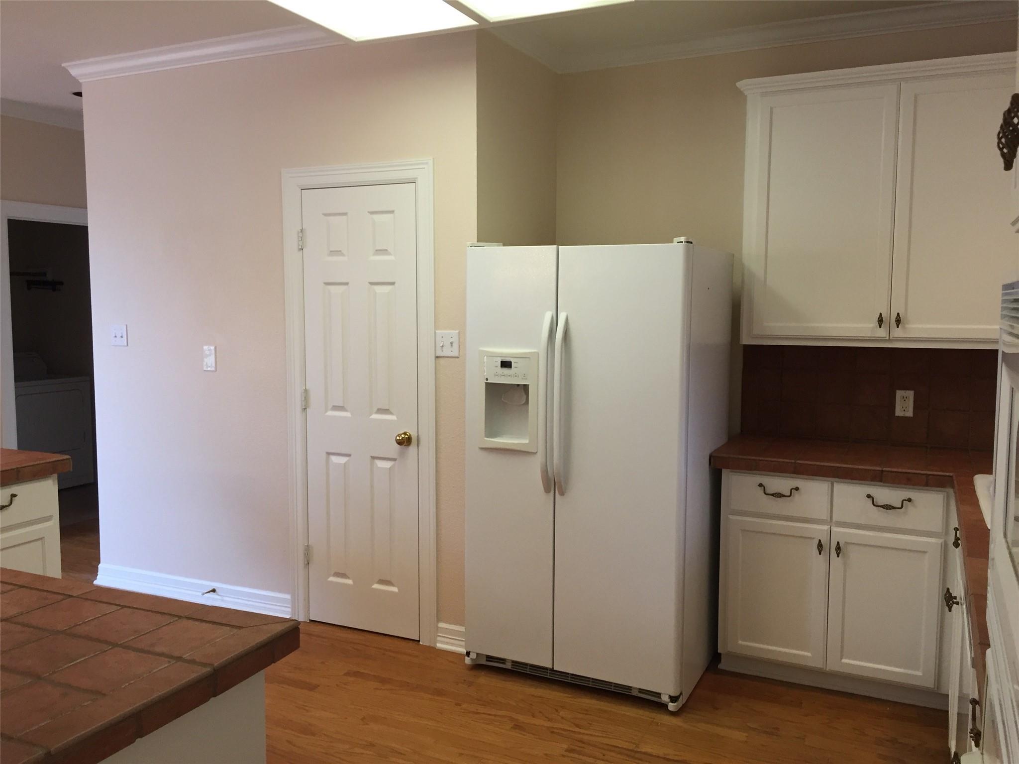 4010 Long Champ Dr # 4, Austin, TX 78746