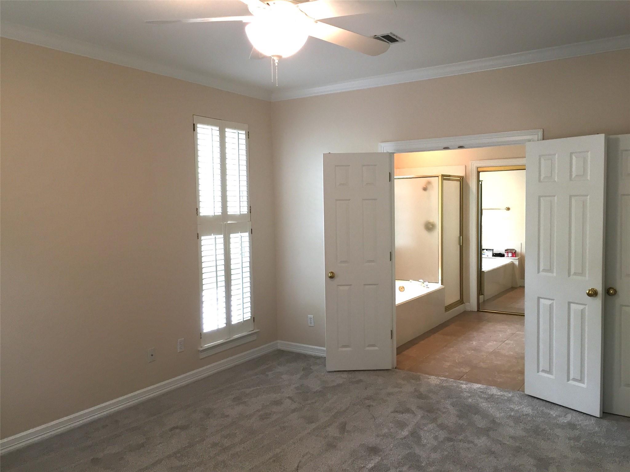 4010 Long Champ Dr # 4, Austin, TX 78746