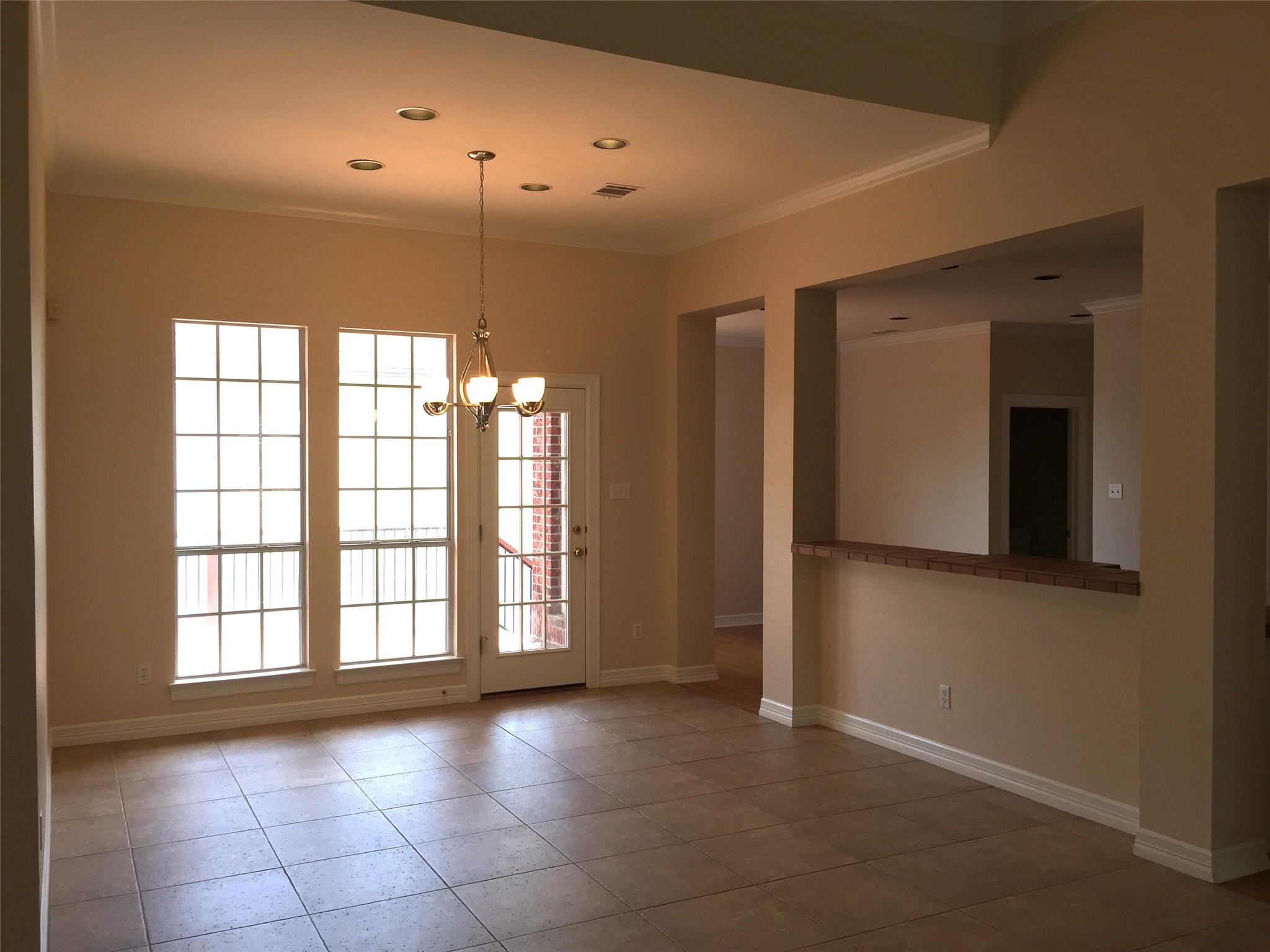 4010 Long Champ Dr # 4, Austin, TX 78746